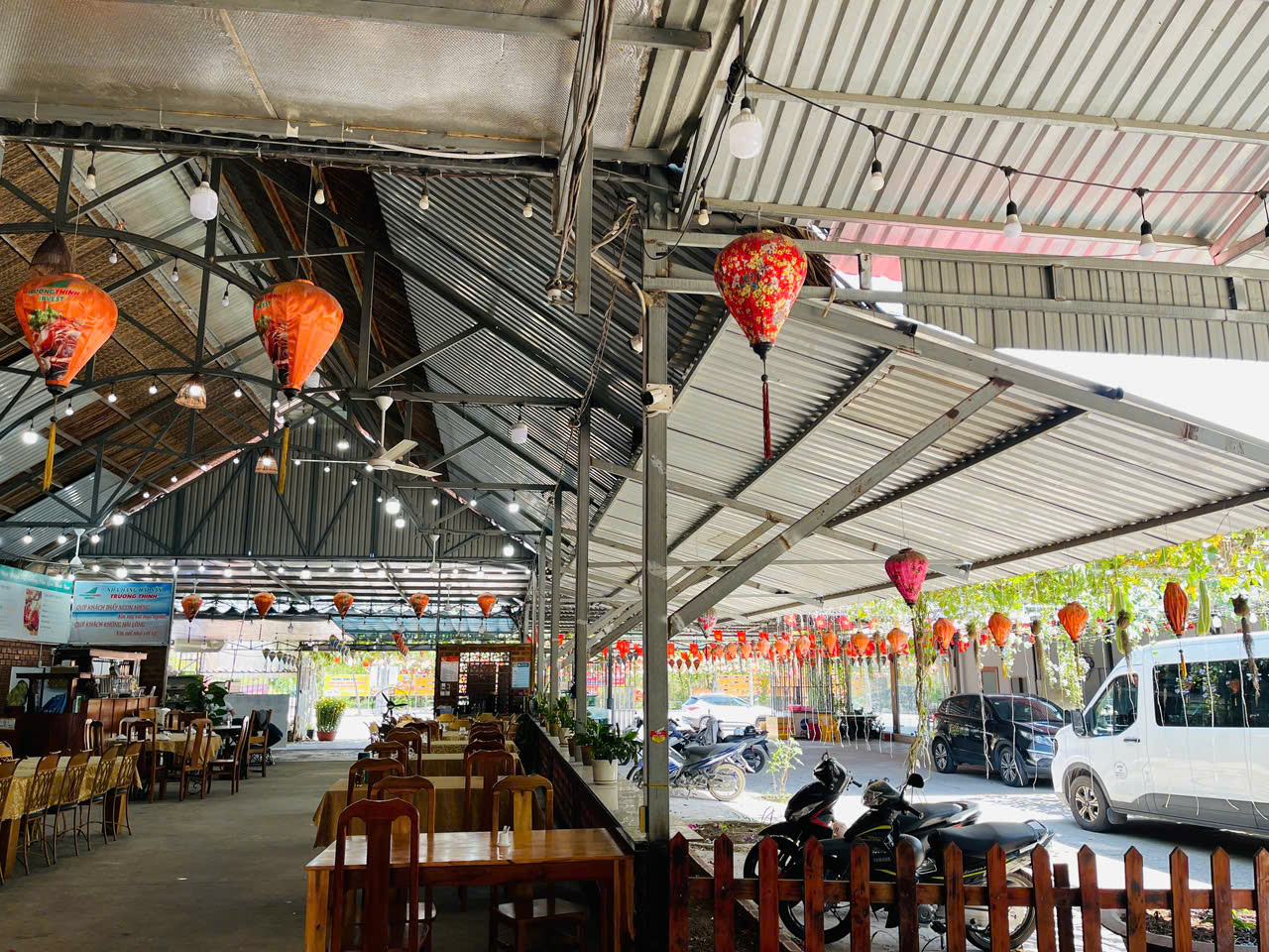 quán hải sản phú mỹ